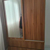 کمد لباس درب ریلی دارای ۴ تاکشو