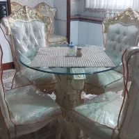 میز ناهار خوری ۴ نفره در حد خیلی نو