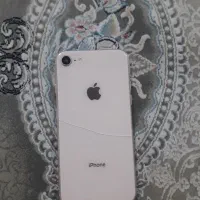 آیفون ۸