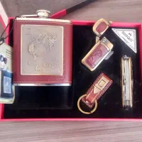 ست هدیه و کادو مردانه شامل فلاسک ، فندک ، چاقو