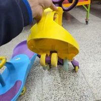 لوپ کار اسباب بازی|اسباب‌‌بازی|اصفهان, قلعه جوم|دیوار