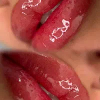 آرایش دائم فیبروز شیدینگ لب تاتو هاشور قاب سایه