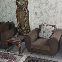 مبل راحتی تمیز و بسیار نو