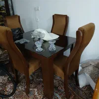 میز ناهارخوری