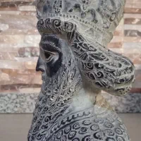 سردیس قدیمی خشایار شاه