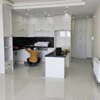 ۱۱۰ متر آپارتمان تاپ لوکیشن عظیمیه