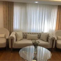 مبل زیبا در حد نو کاملا سالم بدون کوچکترین ایراد