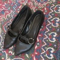 سه جفت کفش دخترانه نو سایز۳۸،۳۹فقط۲.۴ میلیون تومان