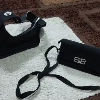 کفش خارجی و  دو عدد کیف زنانه