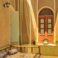 استخدام خانه دار در اقامتگاه سنتی اردکان