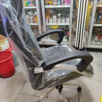 صندلی چرخان مکانیزم دار دو قفله|صندلی و نیمکت|ارومیه, |دیوار