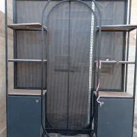 یک عدد ویترین شیک مخصوص مغازه