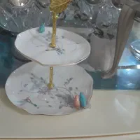 شیرینی خوری