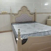 سرویس خواب|تخت و سرویس خواب|قم, آذر (نکویی)|دیوار