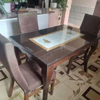 میزغذاخوری