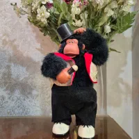 عروسک میمون آوازخوان قدیمی