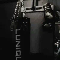 باشگاه کیک بوکسینگ بانوان