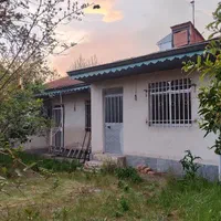 زمین ۴۵۰ متری با ویلای قدیمی ـ گیلان، رشت