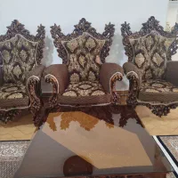 مبل سلطنتی ۹ نفره با سه عدد میز