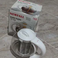 قوری پیرکس نو نو  می‌باشد با کارتن.