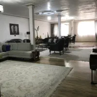 فروش آپارتمان ۲۰۰ متری ۳ خوابه طبقه ۲ (فوری)|فروش آپارتمان|کرج, کلاک نو|دیوار
