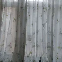 پرده حاشیه دار