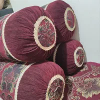 پشتی یا بالشت گرد