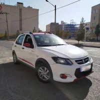 کوییک r پارس خودرویی ۱۴۰۰ بدون رنگ