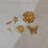 پلاک گردنبند گل و پر و پروانه دونه ۴