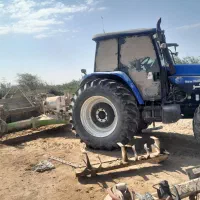 تراکتورنیوهولند ۱۵۵