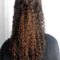 فردائم به سبک سوپر کویل|خدمات آرایشگری و زیبایی|فولادشهر, C5|دیوار