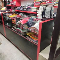 ویترین MDF کاملا نو|فروشگاه و مغازه|خمینیشهر, |دیوار