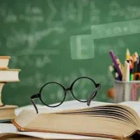 همراه تکالیف دانش‌آموزان.رفع اشکال و مرور درس