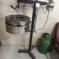 تخمه داغ و ترازو