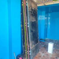 تعداد 5 لنگه درب  آهنی