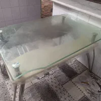 میز غذا خوری سالم