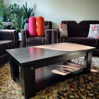 میز‌جلو‌مبلی