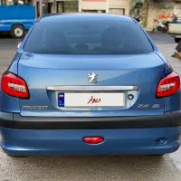 206sd مدل90 بی رنگ سالم