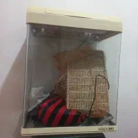 آکواریوم سالم با تمام وسایل