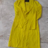 مانتو در حد نو|لباس|قدس, شهر‌قدس|دیوار