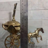 دکوری اسب برنز|کلکسیون اشیاء عتیقه|قم, بنیاد|دیوار