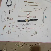 چند مدل بدلیجات وساعت رنگ ثابت