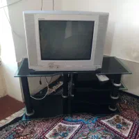 تلویزیون 21LG انچ همراه با میز
