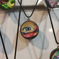 آویز سایکدلیک و کلی بدلیجات خفن دیگه درگالری هوپیک