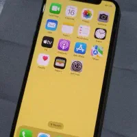 ایفون xs