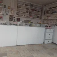 ویترین مغازه ارایشی بهداشتی ام دی اف|فروشگاه و مغازه|کاشان, زیدی|دیوار