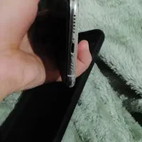 ایفون xs باتری 100 تعویض شرکتی
