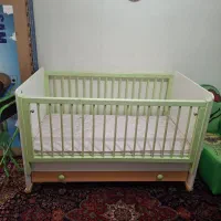 تخت و کمد نی نی سالن