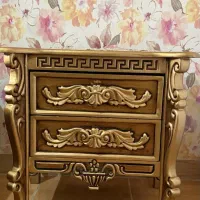 تخت خواب دو نفر سلطنتی در حد نو|تخت و سرویس خواب|صومعهسرا, |دیوار