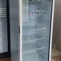 یخچال ویترینی